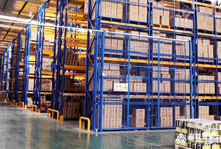 海勝重型貨架,重型貨架生產廠家,福州海勝專注倉儲貨架